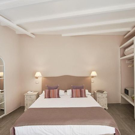 Cas'E Charming House Hotel Caserta Bagian luar foto